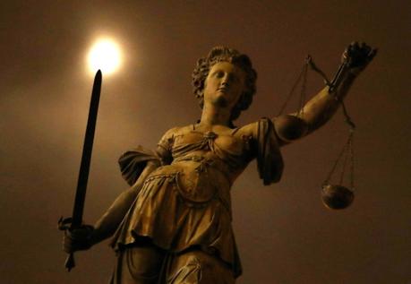 [Pensamiento] Chequeo a la Justicia española