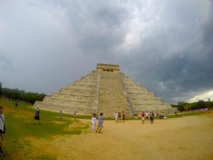 Nuevo ciclo maya, de blogs y premios LVI, nostalgias de México
