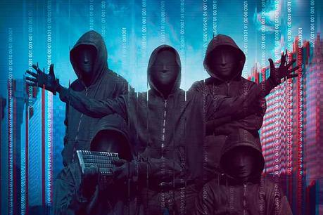 Seguridad de Páginas Web, Protege tu Sitio Web contra Atacantes Grupo de Hackers atemorizantes.