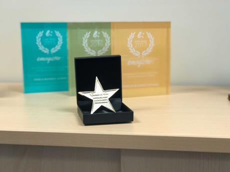 Esneca, galardonada con la 'Estrella de Oro' del Instituto para la Excelencia Profesional