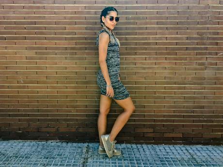 GREY BACKLESS GREY BACKLESS