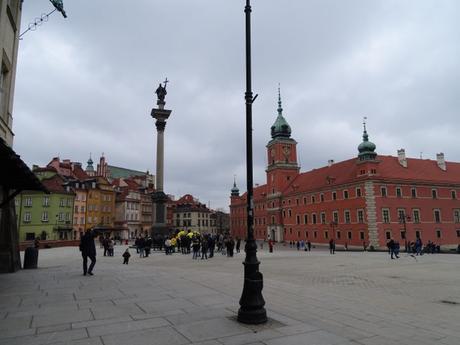 [Nuevo Post]:Ruta de 1 día por las Curiosidades y Secretos de Varsovia (Parte 1/2)