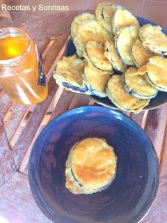 BERENJENAS EN TEMPURA CON MIEL