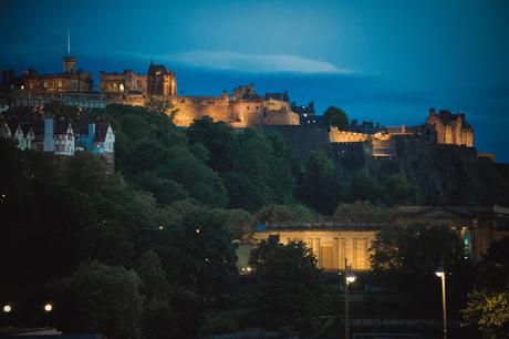 Imprescindibles en tu visita a Escocia (y 18). Edimburgo visto por la noche. Un cuento de hadas escocés