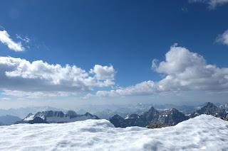 SENDERISMO EN LAKE LOUISE: MOUNT TEMPLE (3544 m)