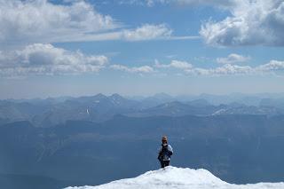 SENDERISMO EN LAKE LOUISE: MOUNT TEMPLE (3544 m)