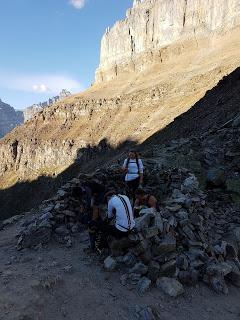 SENDERISMO EN LAKE LOUISE: MOUNT TEMPLE (3544 m)