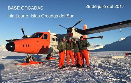 ENTREVISTA AL PILOTO DE DHC-6 TWIN OTTER GASTON VALUSSI COMANDANTE DE LA OPERACIÓN DE RESCATE EN LA BASE ORCADAS ENTREVISTA AL PILOTO DE DHC-6 TWIN OTTER GASTON VALUSSI COMANDANTE DE LA OPERACIÓN DE RESCATE EN LA BASE ORCADAS