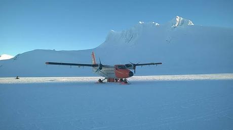 ENTREVISTA AL PILOTO DE DHC-6 TWIN OTTER GASTON VALUSSI COMANDANTE DE LA OPERACIÓN DE RESCATE EN LA BASE ORCADAS ENTREVISTA AL PILOTO DE DHC-6 TWIN OTTER GASTON VALUSSI COMANDANTE DE LA OPERACIÓN DE RESCATE EN LA BASE ORCADAS