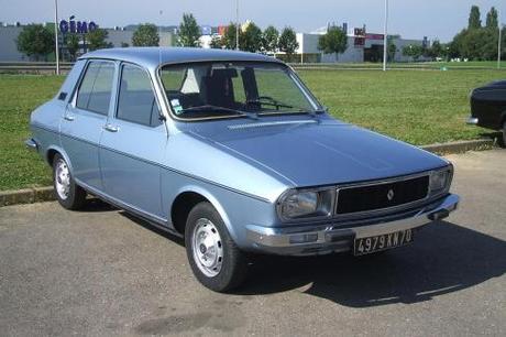 Renault 12 azul