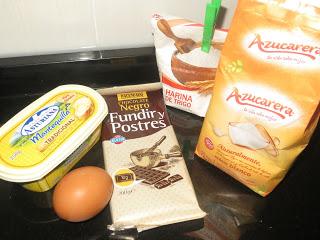 COULANT DE CHOCOLATE AL MICROONDAS