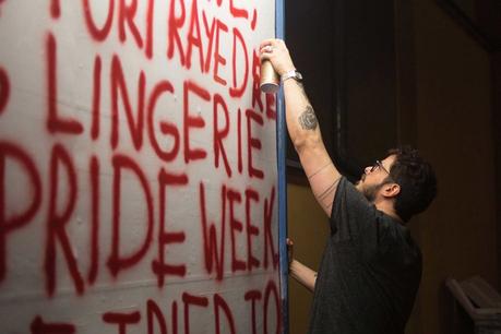 Esta fue la reacción de unos creativos ante la censura de su anuncio LGTB