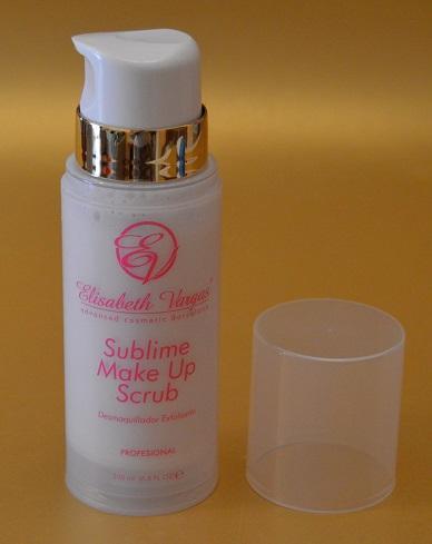 El limpiador exfoliante “Sublime Make Up Scrub” de ELISABETH VARGAS