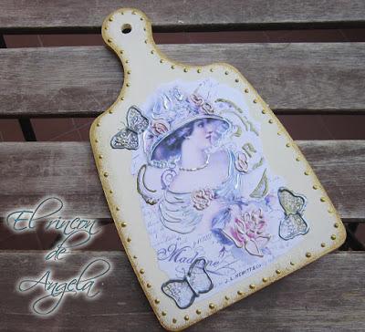 Decoupage y perlas liquidas para decorar