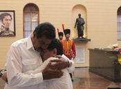 MARADONA, PERFECTO EJEMPLO DETERIORO MORAL MENTAL. fuera genial jugador fútbol Diego Armando Maradona vuelve dejar evidencia decadencia moral mental declararse incondicional régimen Maduro. triunfador, númer...