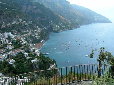 Campania conocida, amada y visitada ejerce una fascinación y una capacidad de encantar únicos.