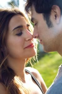 Canciones de amor canrtadas por mujeres