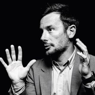 El Obispo de Ibiza retira el saludo al alcalde por laico.