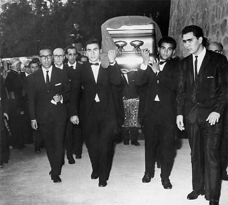 Funeral de Victor Andrés Belaunde