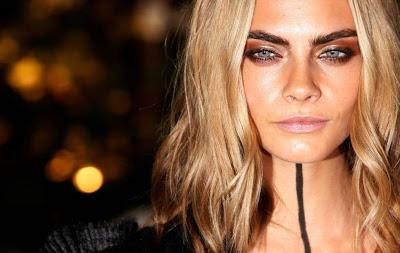 Cara Delevingne, en la cresta de la ola