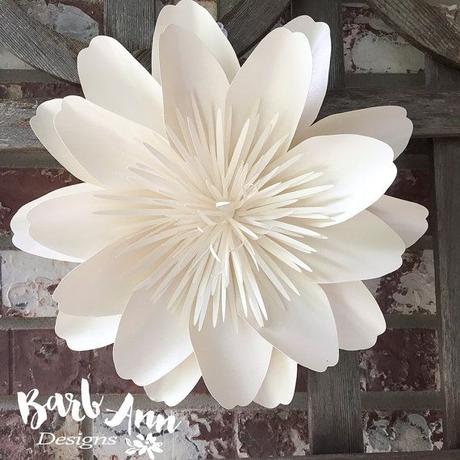 34 sencillas ideas de flores de papel para decoración