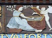 Alegorías Casa Julius Helmstedt