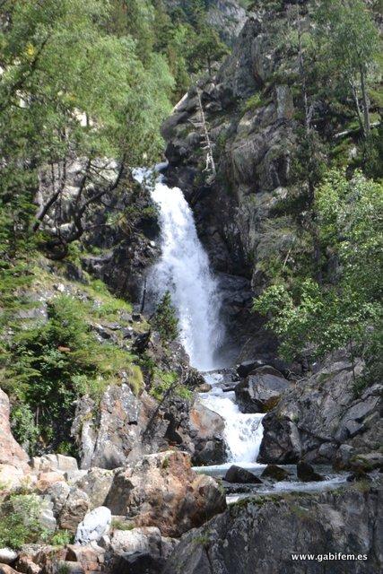 Sendero Botánico y Gorgas de Alba