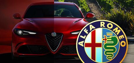 Automóvil rojo de alfa romeo con logo de serpiente comiéndose a un hombre