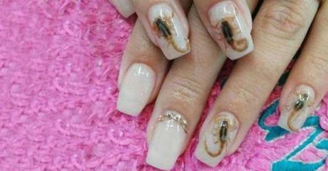 manicura_escorpiones