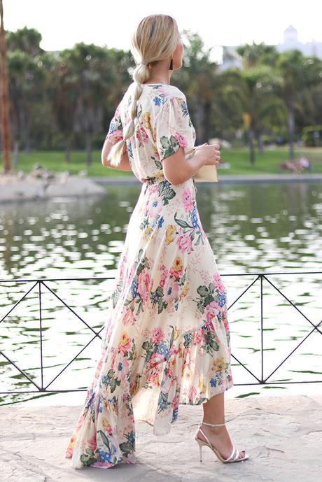 VESTIDO FLORES & VOLANTES