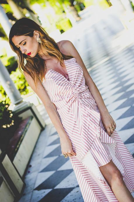 RUFFLES ASYMETRICAL ZARA DRESS