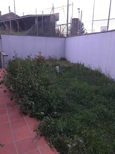 ANTES Y DESPUÉS : la terraza de arriba de la casa de Barcelona