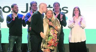 Carrió arrasó y despeja competidores