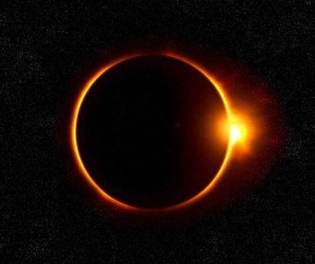 Expertos explican cómo contemplar el Eclipse Total de Sol