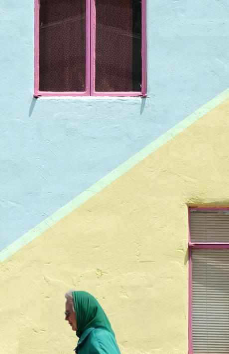 Palm Springs architecture, walls in pastel color