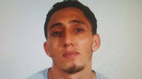 ESPAÑA: El hermano del terrorista detenido asegura que éste le habría robado su documentación para suplantarlo
