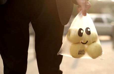 “Safety bags”: Tesco inventa unas bolsas que eliminan los pesticidas de las frutas y verduras