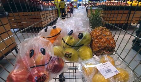 “Safety bags”: Tesco inventa unas bolsas que eliminan los pesticidas de las frutas y verduras