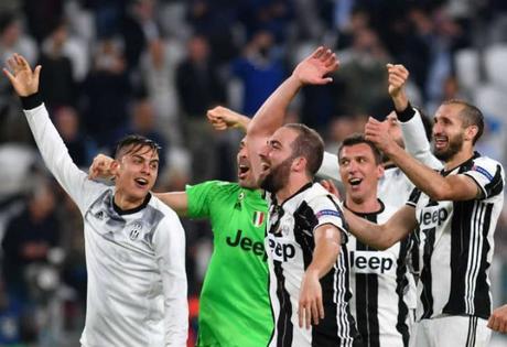 Duelo Juventus-Napoli con ojos al Milan “chino”