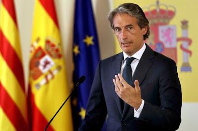 La Guardia Civil aterriza abruptamente en El Prat y la foto de Mariano Rajoy, tras los atentados de Barcelona, junto al gobierno de Puigdemont.