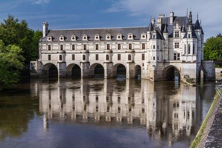 La dama de Chenonceau, Louise Dupin (1706-1799)