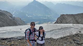 SENDERISMO EN BANFF: CASCADE MOUNTAIN (2998 m)