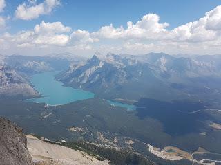 SENDERISMO EN BANFF: CASCADE MOUNTAIN (2998 m)