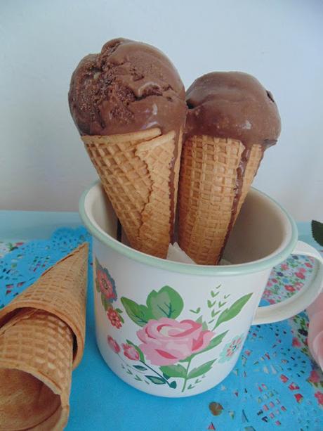 Helado de chocolate