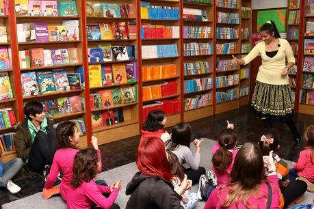 Tarde de cuentos Leticia Bolaño en la librería El Aleph de Berazategui