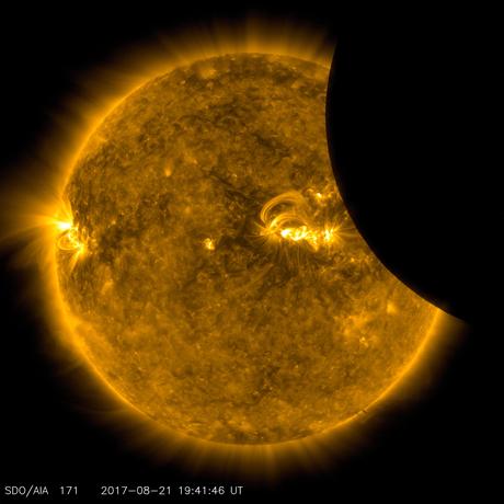 El eclipse total de sol- Imagenes de la NASA
