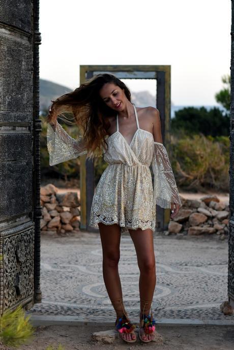 LAS PUERTAS DEL CIELO