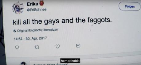 Twitter ignoró sus denuncias de odio y este artista pintó los tweets frente a sus oficinas