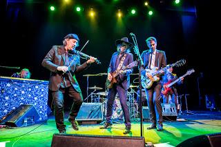 The Waterboys - Payo Payo Chin (2017)