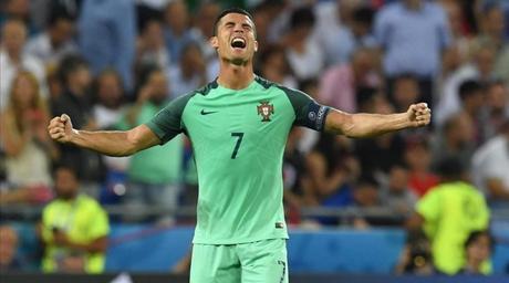 Cristiano Ronaldo es el mejor jugador de la UEFA